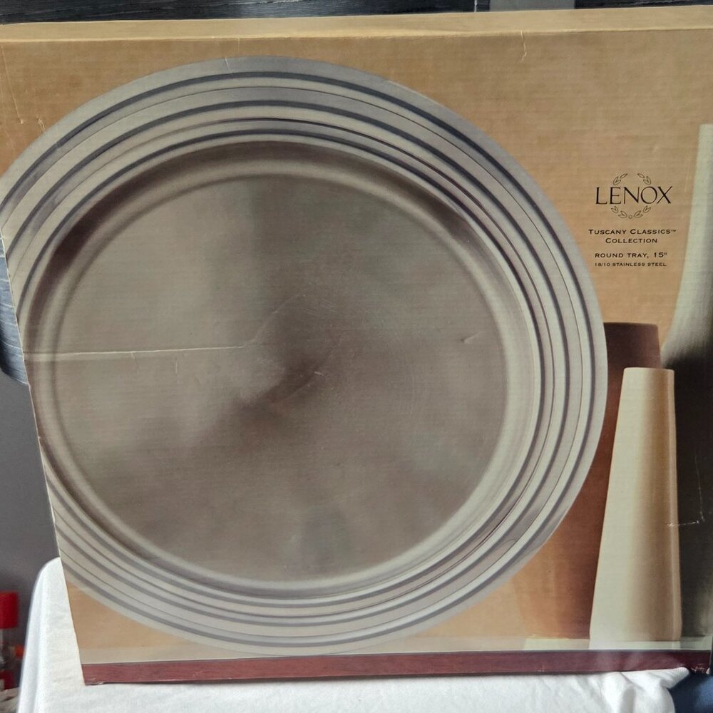 Lenox round tray